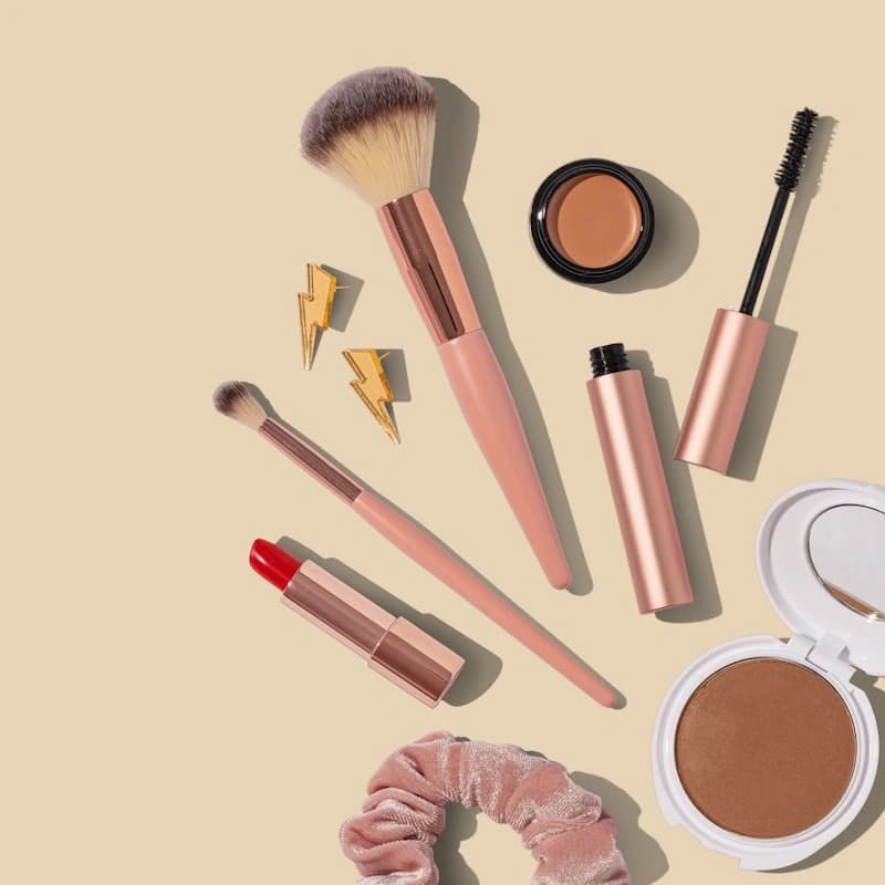 weYOUNG Beauty Collection